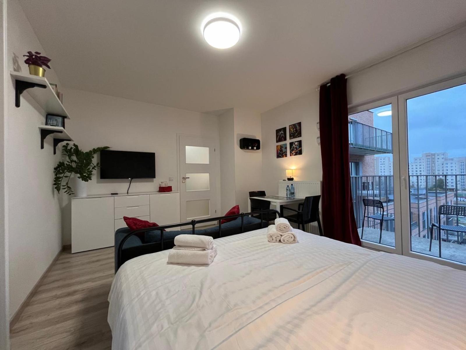 ורשה Wilenska Express Apartment מראה חיצוני תמונה