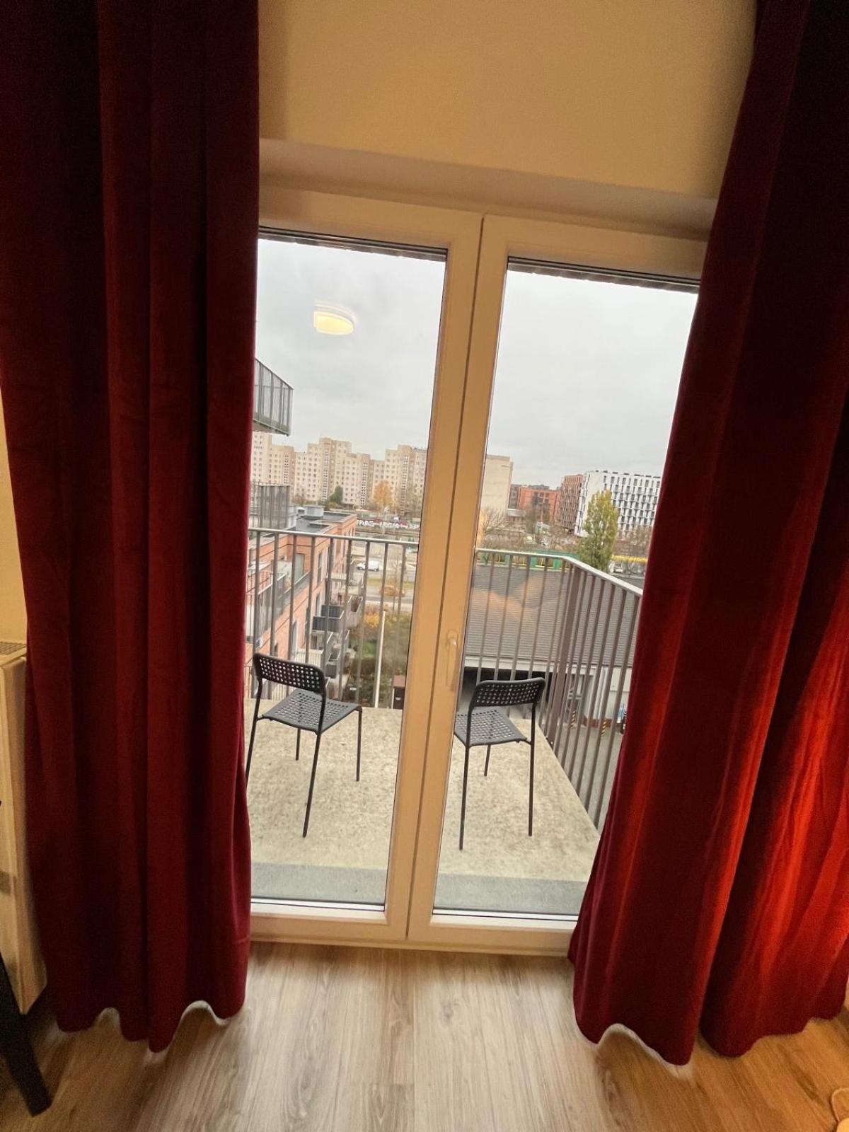 ורשה Wilenska Express Apartment מראה חיצוני תמונה